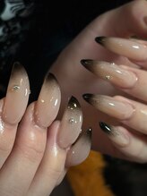 ウズ(UZU)/猫爪ネイル