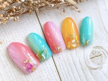 アミネイルズ(AmiNails)/縦グラデネイル♪