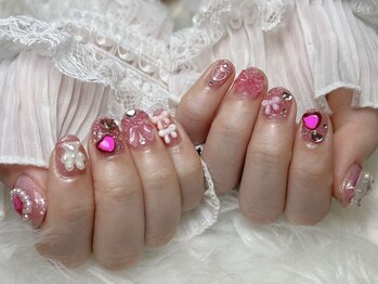 アビス(Abyss)/韓国風ガーリーショートネイル