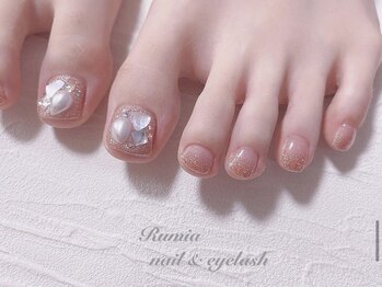 ルミア(Rumia)/親指２本アートフット