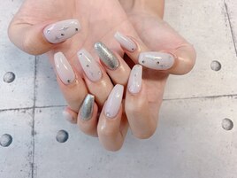 ホワイトxシルバーネイル