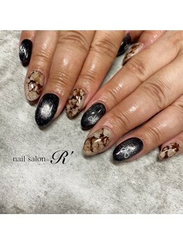 アール(R')/60分つけ放題