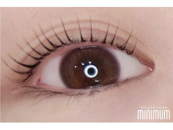 ミニムム(minimum)の写真/自まつげ派の方にはまつげパーマがおすすめ☆パリジェンヌラッシュリフトやカールあるデザインもご用意。