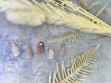 ネイル バズ(NAIL BUZZ)/初回ソフトジェルオフ込11000円