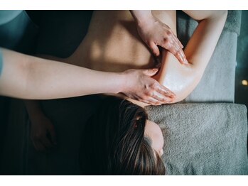 トトノイ 高知(TOTONOi)/オイルリンパマッサージ