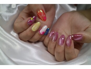 ネイルサロン R/スタイリングコース AKI