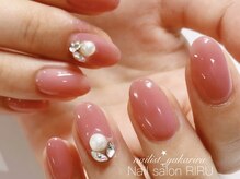 リル(RIRU)/Ｖカットネイル