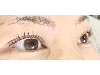 グリン(grin)/まつ毛パーマ