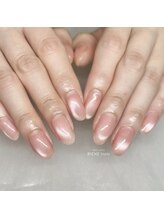 リッシュ トロワ(RICHE trois)/微粒子ピンクマグネット