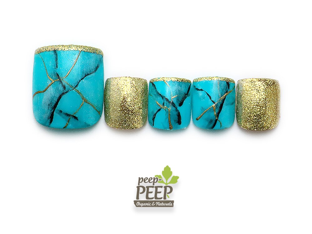 2025年-2026年冬トレンド】大理石 ターコイズ フットのネイルデザイン