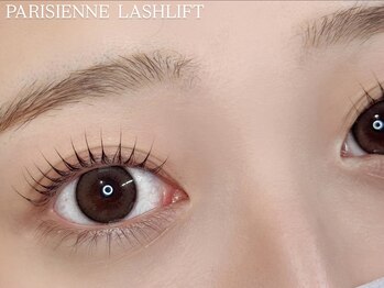 ネロリ バイ エイティスト(neroli by 8ist)/パリジェンヌ［新宿/新宿駅］