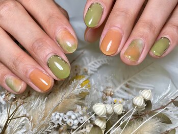 サロンドフォーエイチ(salon de 4H)/アースカラーニュアンスネイル