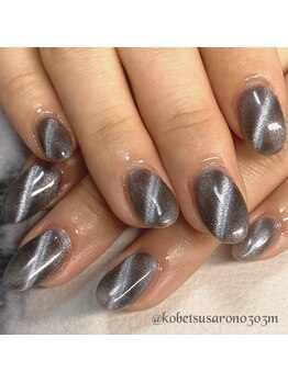 ブラックマグネットネイル☆