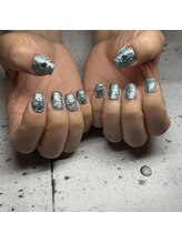 エイティスト(8ist)/ハートホロ[新宿/新宿駅]