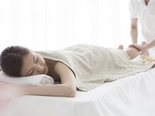 睡蓮の雰囲気（お疲れやストレスのリフレッシュ、腰や肩などのケアにピッタリ♪）