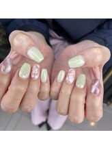 トータルサロン 白べぇーっ プラス/春カラーネイル