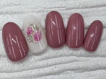 ハニービービー(Honey Bee Bee)/大人春ネイル