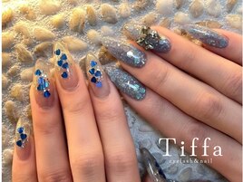 トゥインクルネイル