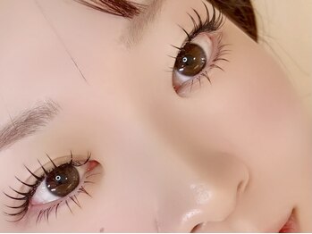 ポジャ(poja)の写真/自まつ毛が少ない/細い方でもお好みのボリューム感に◎"ナチュラル"や"華やか"など理想の印象に導きます♪
