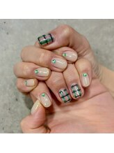 サロンドティス 学芸大学(salon de tis)/チェックネイル