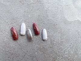 手描きミラーアートネイル♪