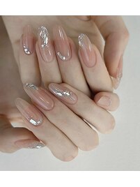 透け感上品大人ネイル