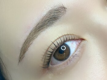 ラヴィアスプラス(LAVIAS+)/まつ毛パーマ/まつげパーマ