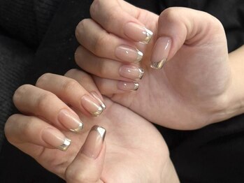 アイラッシュサロン ラージェ(Raj)の写真/同時施術でも妥協なしの技術力◎「フィルインネイル」×「高持続LEDエクステ」で大人の時短美容☆