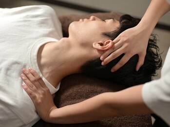 ジーブ(jeebu)/首肩こりストレッチ◆整体