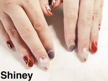 シャイニー(Shine-y)/ミラーネイル