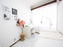 ザ モア 千葉駅前店(THE MORE)