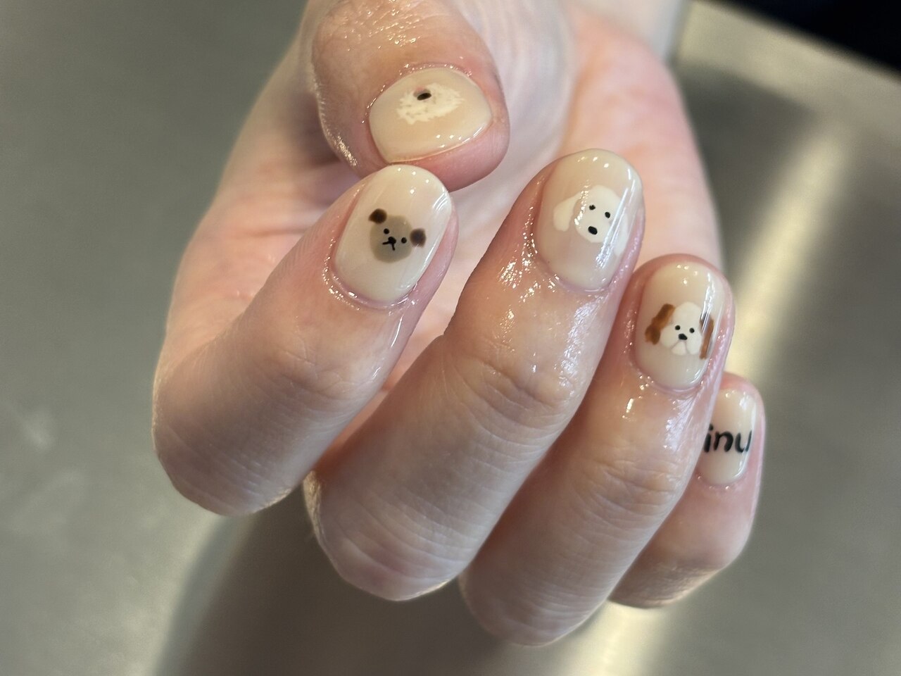 2025年-2026年冬トレンド】犬のネイルデザイン集｜人気順