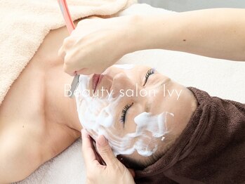 ビューティー サロン アイビー(Ivy)の写真/【レディースシェービングコース】美肌への近道！産毛＆くすみオフで輝く素肌。【毛穴徹底洗浄コース】も◎