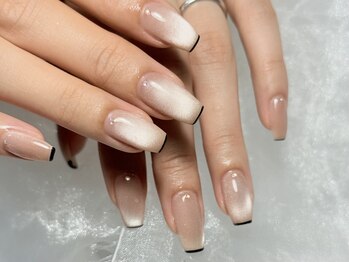 ネイルモア 藤が丘店(nail mor.)/マグネット×スキニーフレンチ