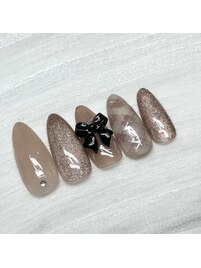 秋キラキラネイル