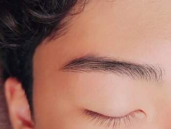 ヘアセットアンドアイラッシュ エル(Hairset & eyelash L)の写真/美意識高くなくていい。あなたらしい眉で、清潔感と好印象を。