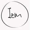 イズム(Izm)のお店ロゴ