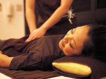 デイスパ アリュメール 淀屋橋店(DAY SPA)/腸セラピー