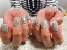 モグネイル(Mogunail)/9.10月定額A ぷっくりネイル