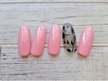 ブランロール 中目黒店(Blanl'or)/手描きフラワーシルエットネイル