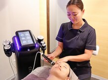 美方/弾力肌・スッキリフェイスライン