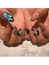 エイティスト(8ist)/蛇ネイル[新宿/新宿駅]