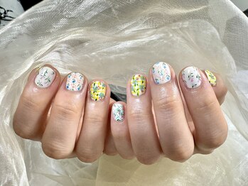 ヒラソルネイル(Girasol nail)/花柄デザインネイル＊