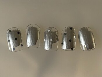 シンプルニュアンスネイル