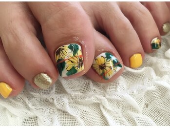 アドネイル(aD nail)/フット 向日葵ネイル