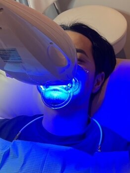 エヌエーホワイトニング たまプラーザ店(NA whitening)の写真/《できる男の身だしなみ》無料カウンセリングOK！予約制・完全個室なのでメンズのお客様も大歓迎◎