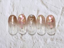 アヤ(AYA)/桜の花びらネイル