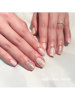 ネイルクルーノーヴル(nail Clou Noble)/オーロラ×フラワー