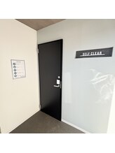 セルフクリア(SELF CLEAR)/24無人セルフ×プロ施術の融合