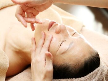 テセラ(TETHERA)/3Dリフトセラピー